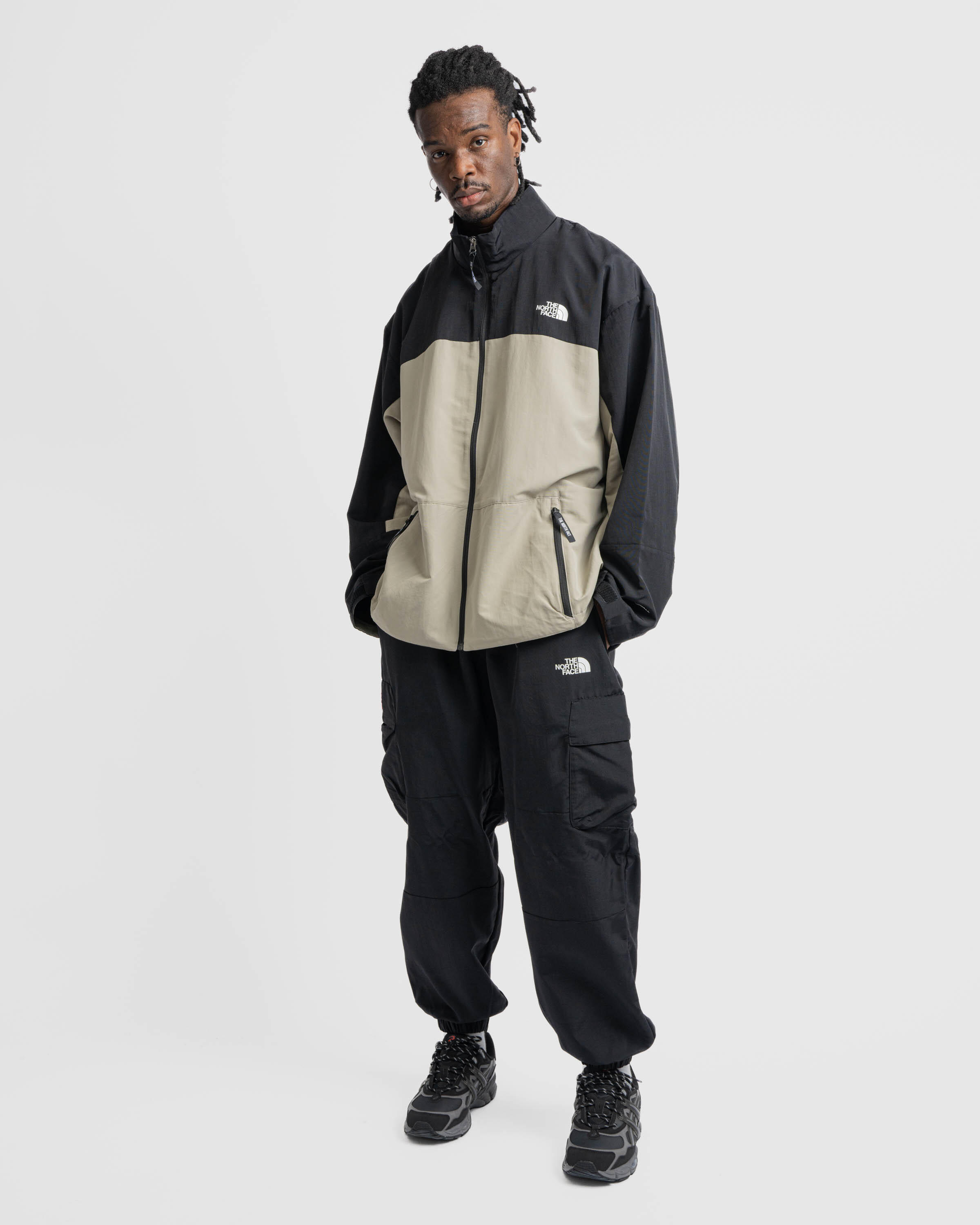 Black north face track pants online